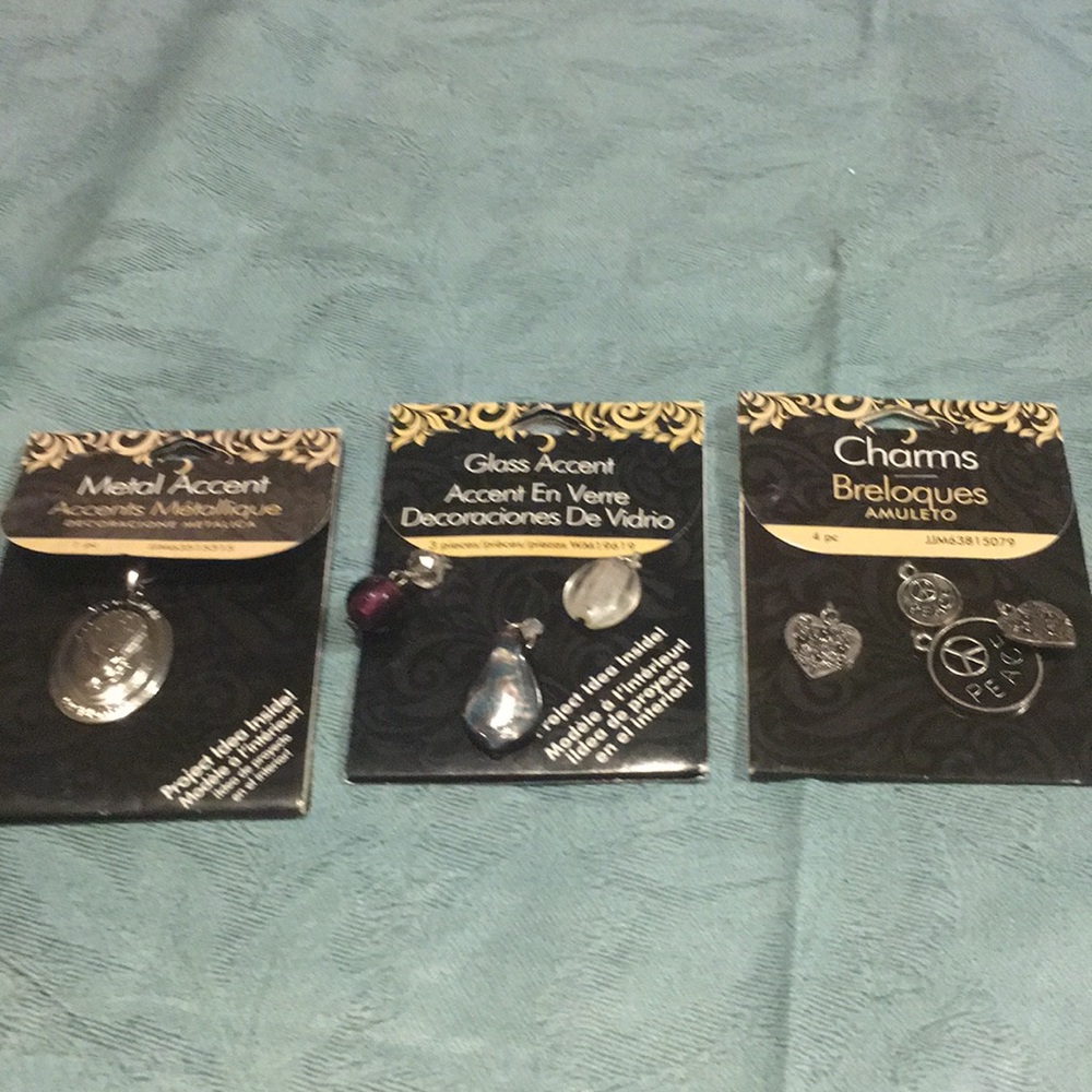 Charms to make Jewelry 8 Charms NEW Metal & Glass